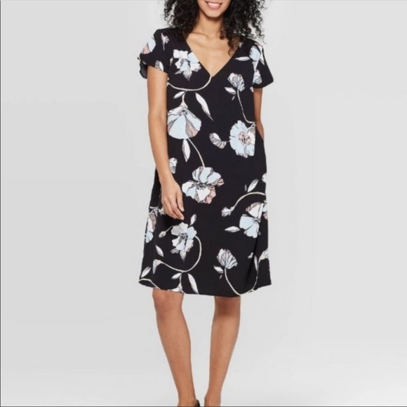 a new day Dresses & Skirts - Black Floral Dress with Pockets